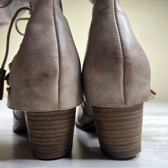 Torrid 9W Tan Tall Boots Stacked Block Heel Side Zip Wide Calf Burnished Vegan - Picture 7 of 16